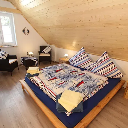 Poseidon بيت للعطل Altefähr